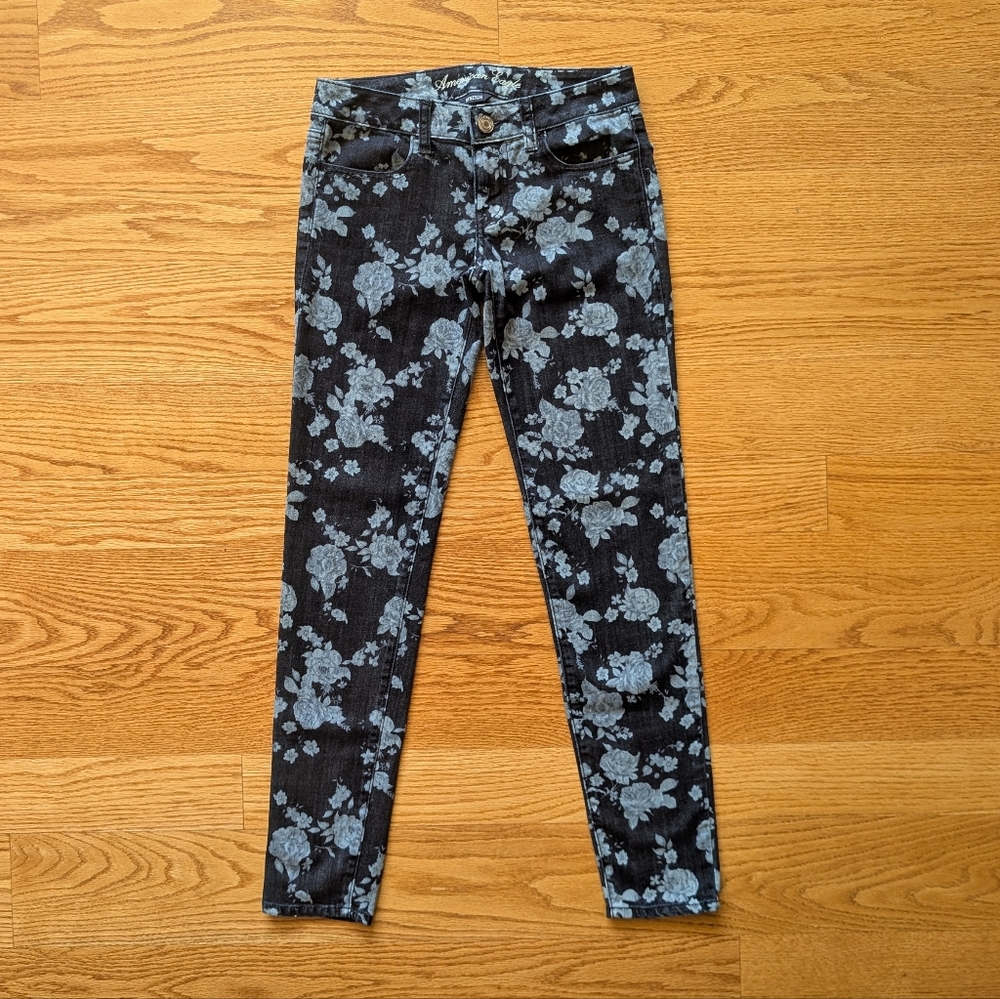 American Eagle AOP Floral Denim (00)